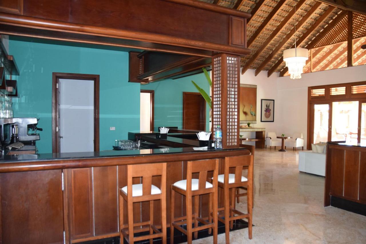 Sunset Boutique Hotel All Suites Punta Cana Exterior foto