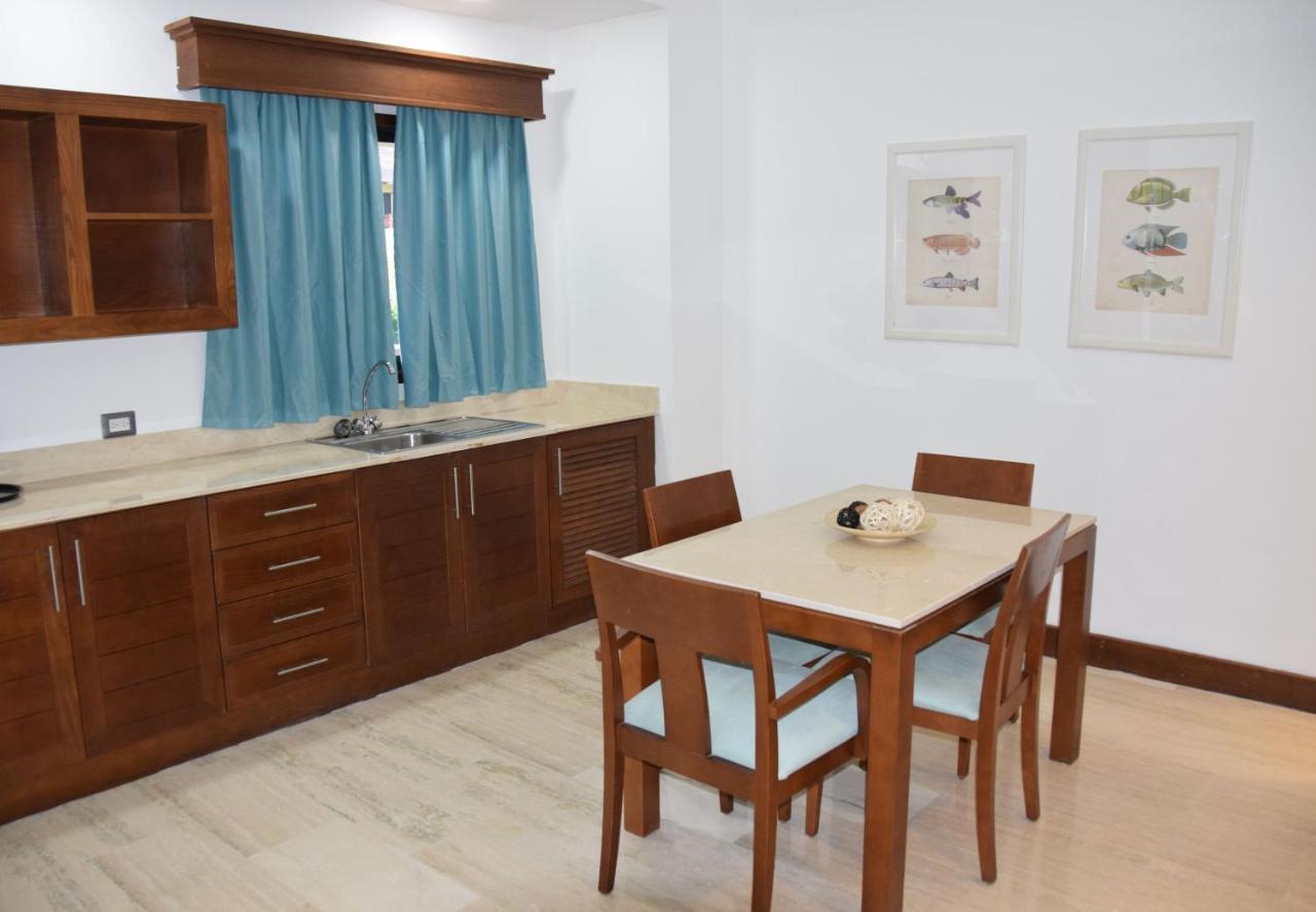 Sunset Boutique Hotel All Suites Punta Cana Exterior foto